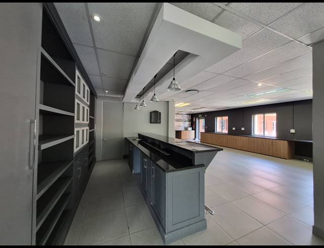 549M² OFFICE TO LET IN ILLOVO